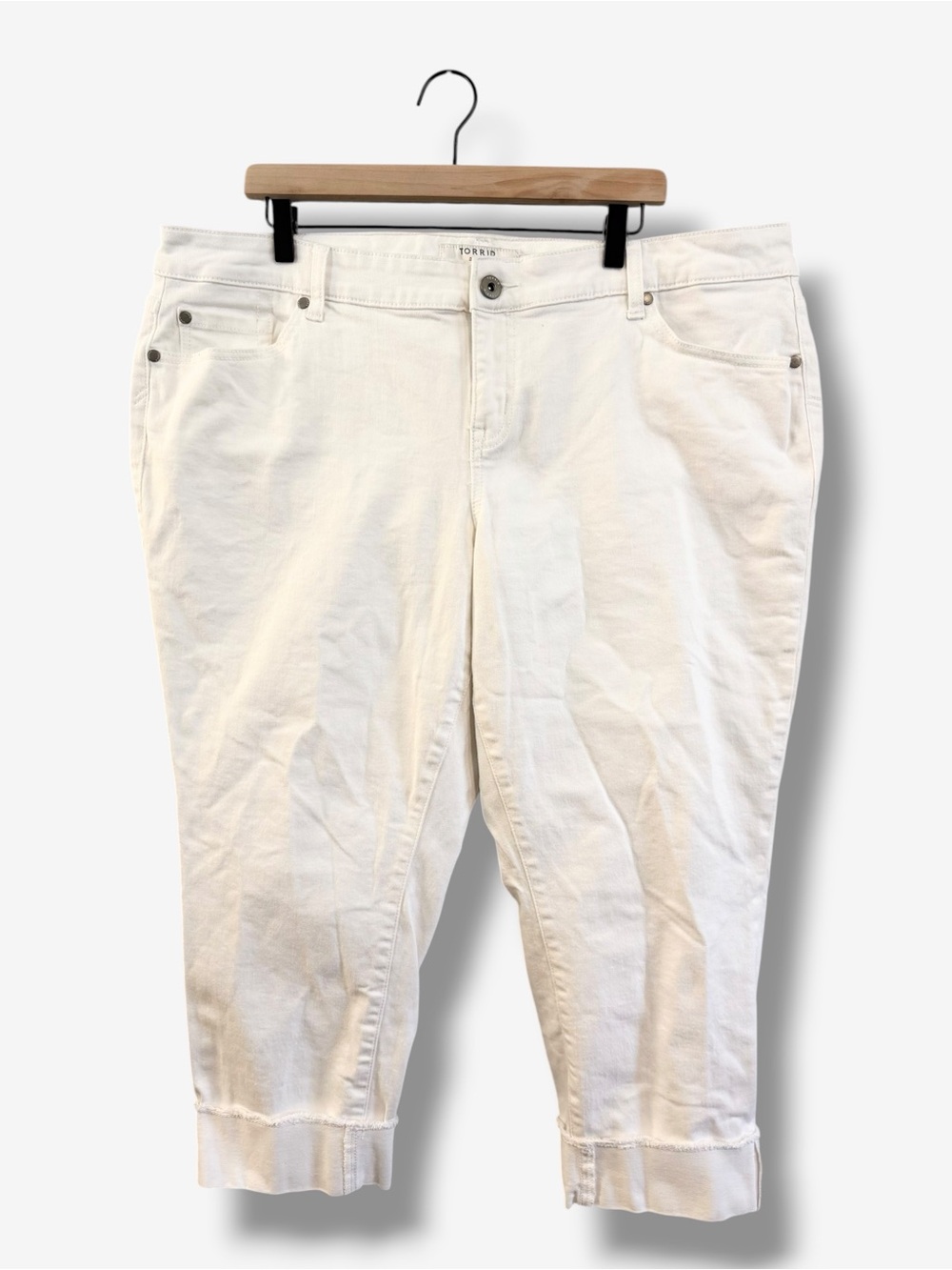 Torrid Boyfriend Crop Jeans Size 20 White Cuffed Denim Plus Size